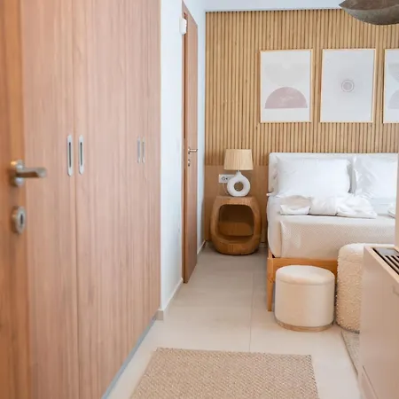 Aurelia Apartment *